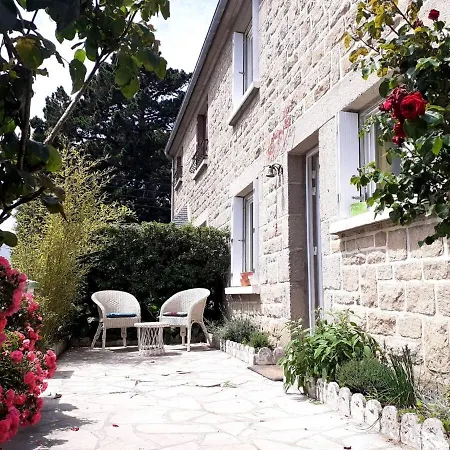 Holiday home Petite Maison De - Esprit De Famille *